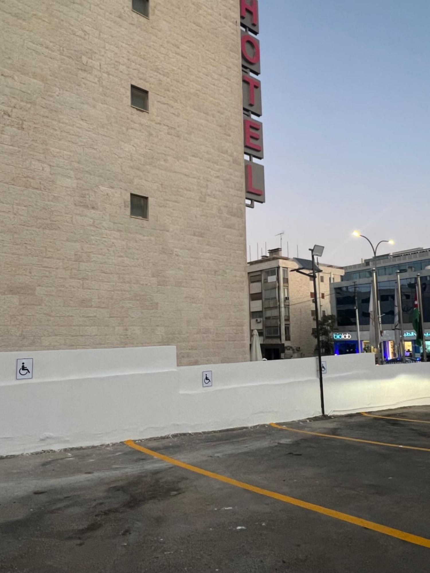 فندق ريتاج عمان المظهر الخارجي الصورة
